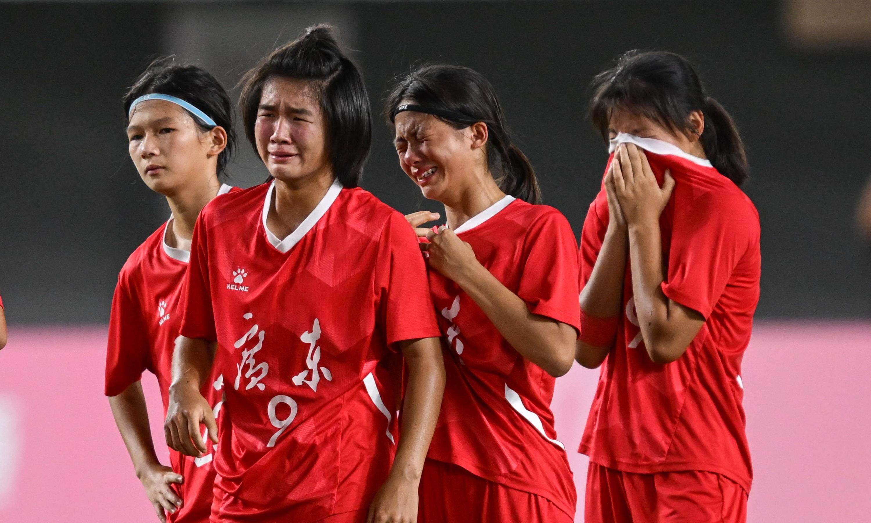 深圳女足逆袭成功!颠覆形势登顶桂冠
